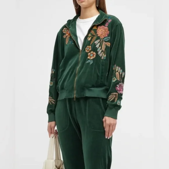 JOHNNY WAS Bianca Velour Mock Neck Sweatshirt in Jug